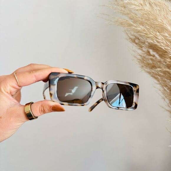 NEW NORDSTROM Cream Tan Brown $98 Tortoiseshell Plastic Sunglasses Sunnies Y2K main image 6